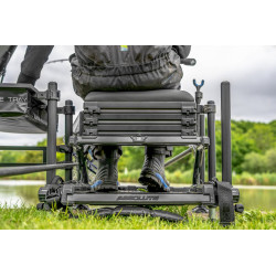 P0120023 Siedzisko Preston Absolute Station 2023 - Graphite Edition