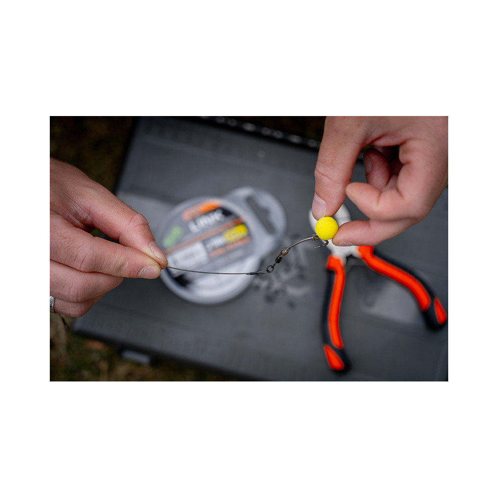 Materiał przyponowy Fox Edges Link Trans Khaki Mono 20m