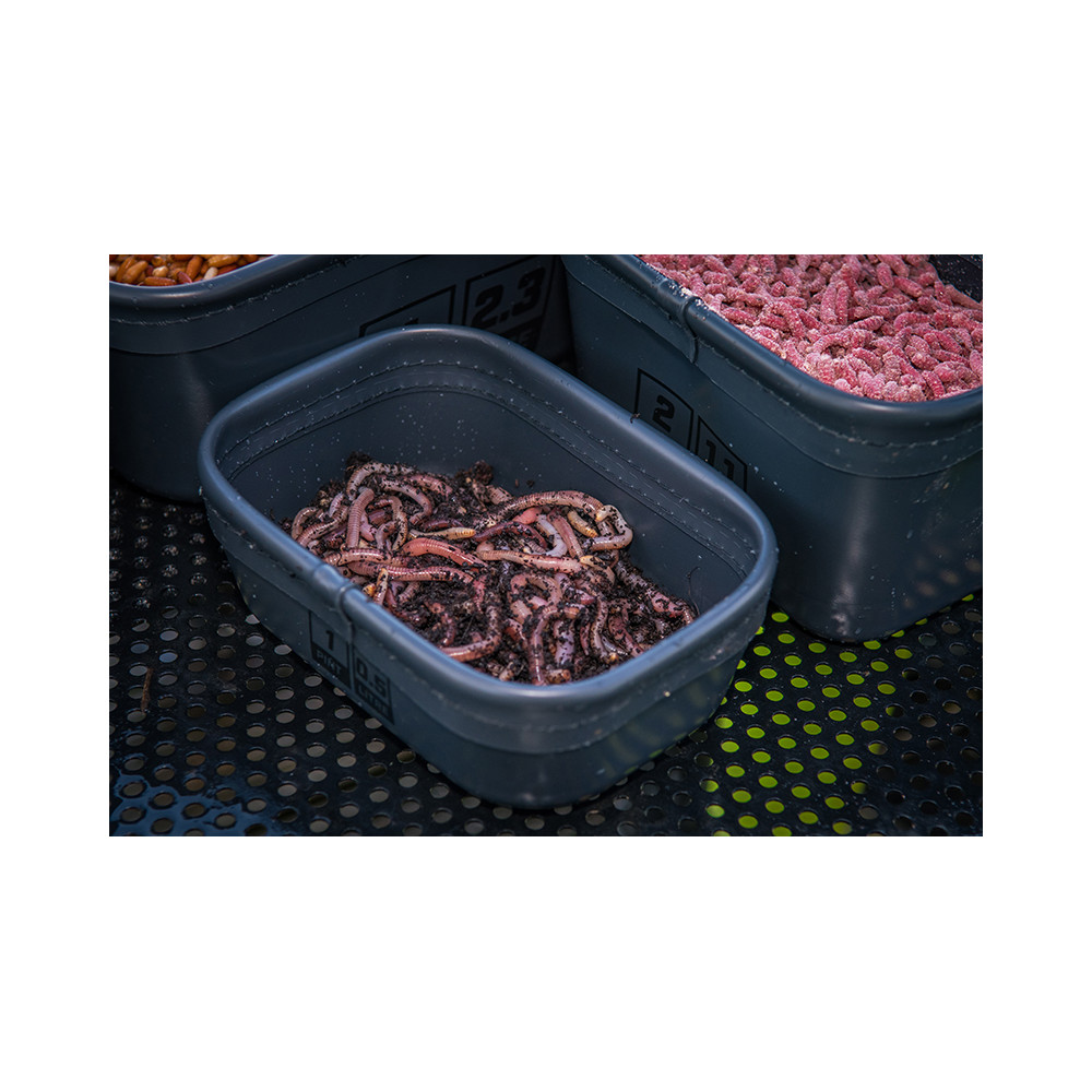GBT030 Pojemnik Matrix EVA Stacking Bait Tub - 6 Pint // 3.4L