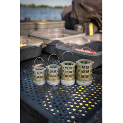 Koszyk zanętowy Matrix Plastic Bottom Weighted Feeder