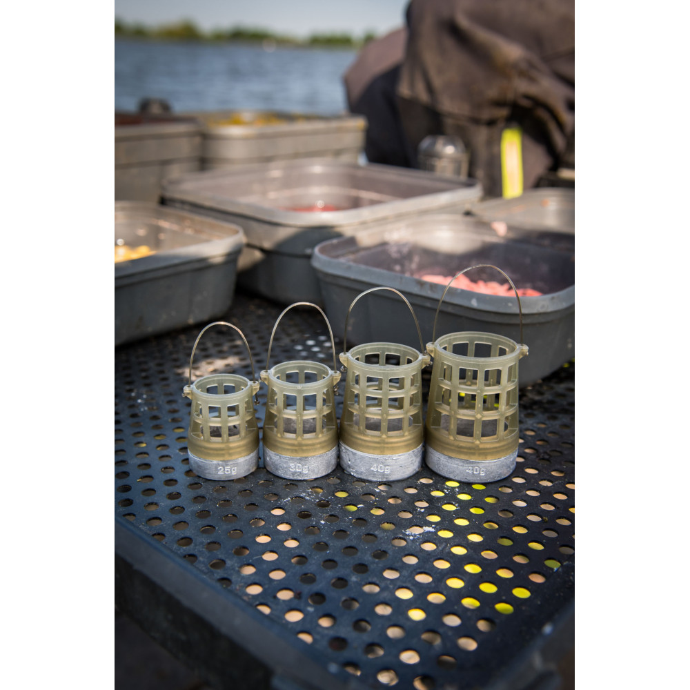 Koszyk zanętowy Matrix Plastic Bottom Weighted Feeder