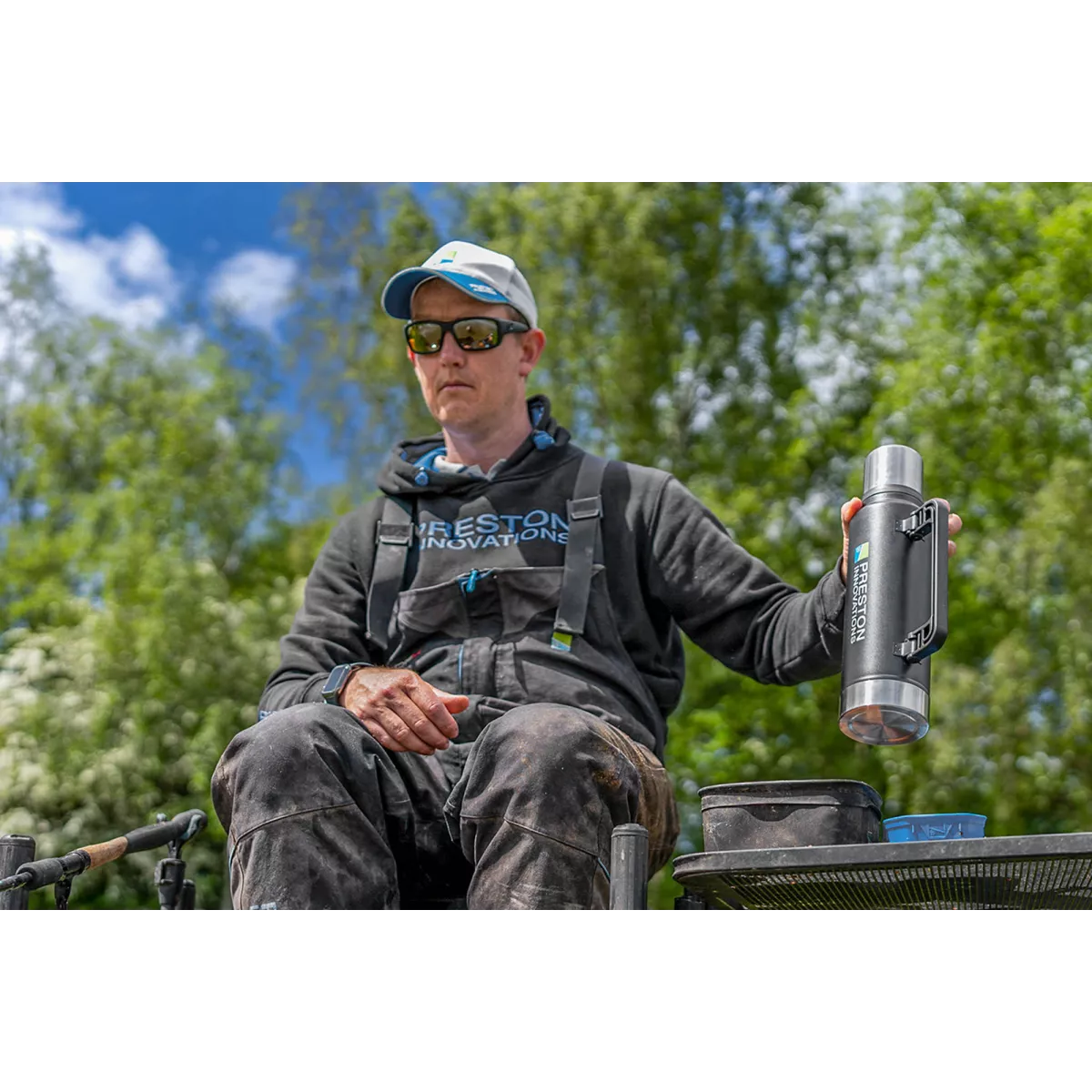 Termos Preston Stainless Steel Flask - 1.4L