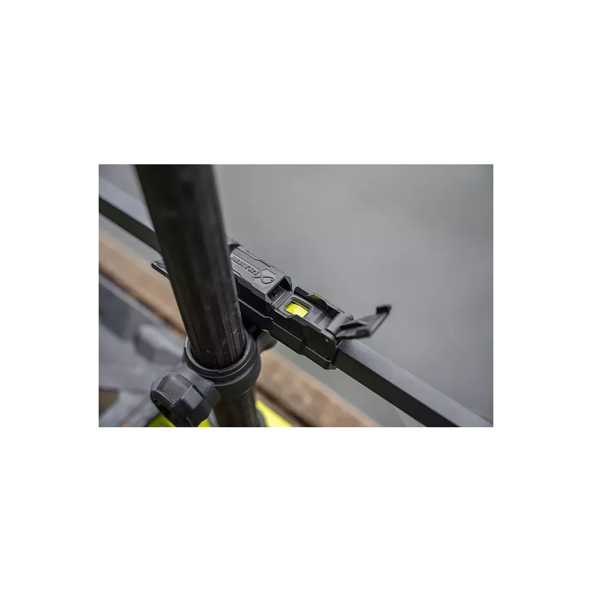 GBA065 Belka na siatki Matrix 3D-R Tool Bar XL Arms