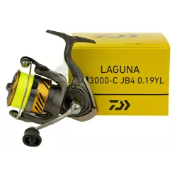 Kołowrotek Daiwa 20 Laguna LT 3000-C - z plecionką 0.19mm