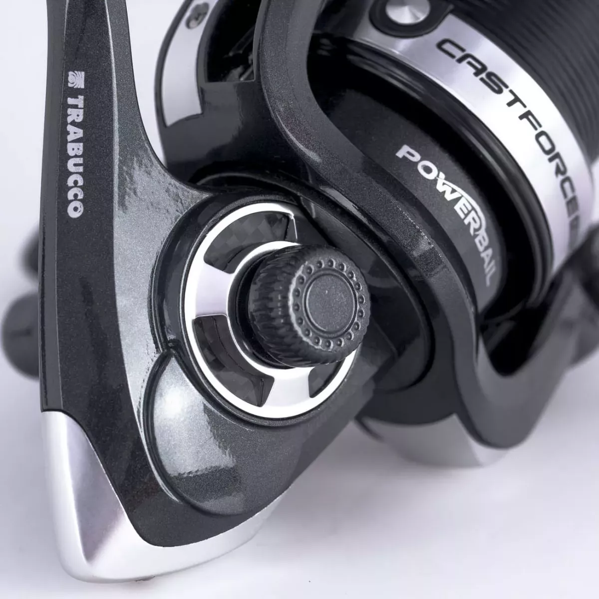 033-87-600 Kołowrotek Trabucco Castforce Feeder SR 5500