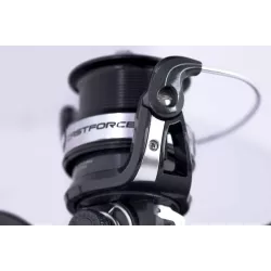 033-87-600 Kołowrotek Trabucco Castforce Feeder SR 5500