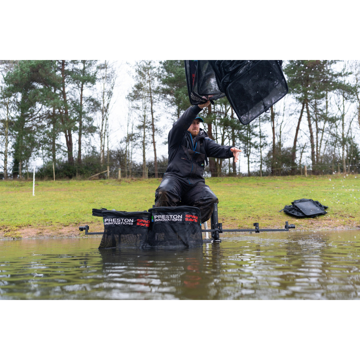 P0110102 Belka na akcesoria Preston OFFBOX - Snaplok Tool Bar XL