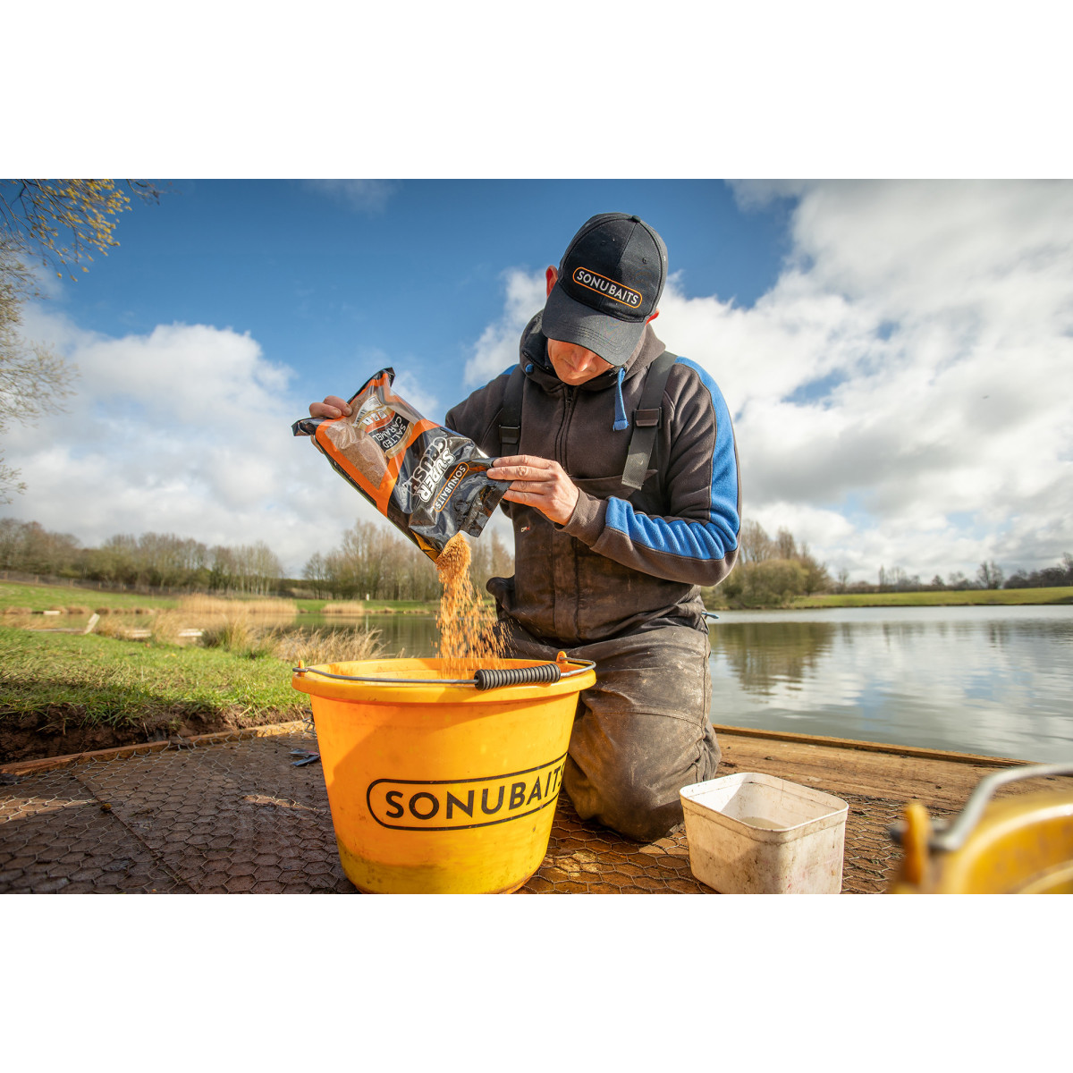 S0950006 Wiadro Sonubaits Groundbait Bucket 17L