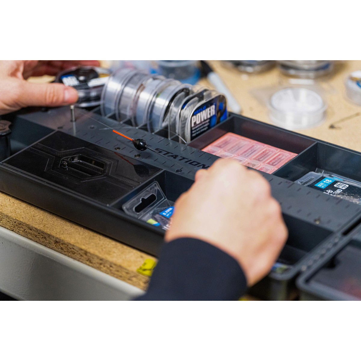 P0220132 Stanowisko do budowy zestawów Preston Rig Station