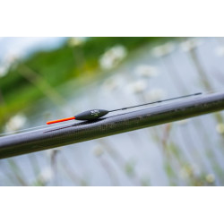 Spławik Guru Slim Maggot