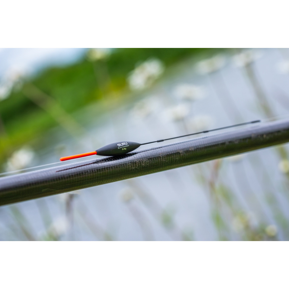 Spławik Guru Slim Maggot