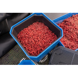 P0260016 Wkładka do pudełka Preston Maggot Riddle - 2 Pint / 1.2L