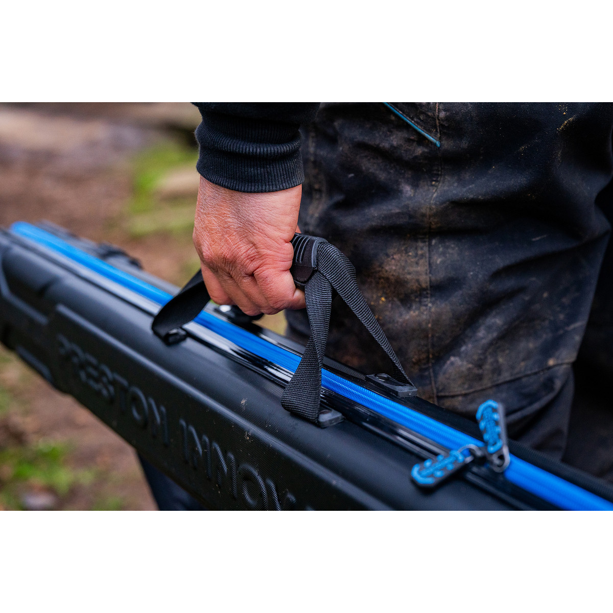 P0130129 Pokrowiec Preston Hardcase Compact Kit Safe