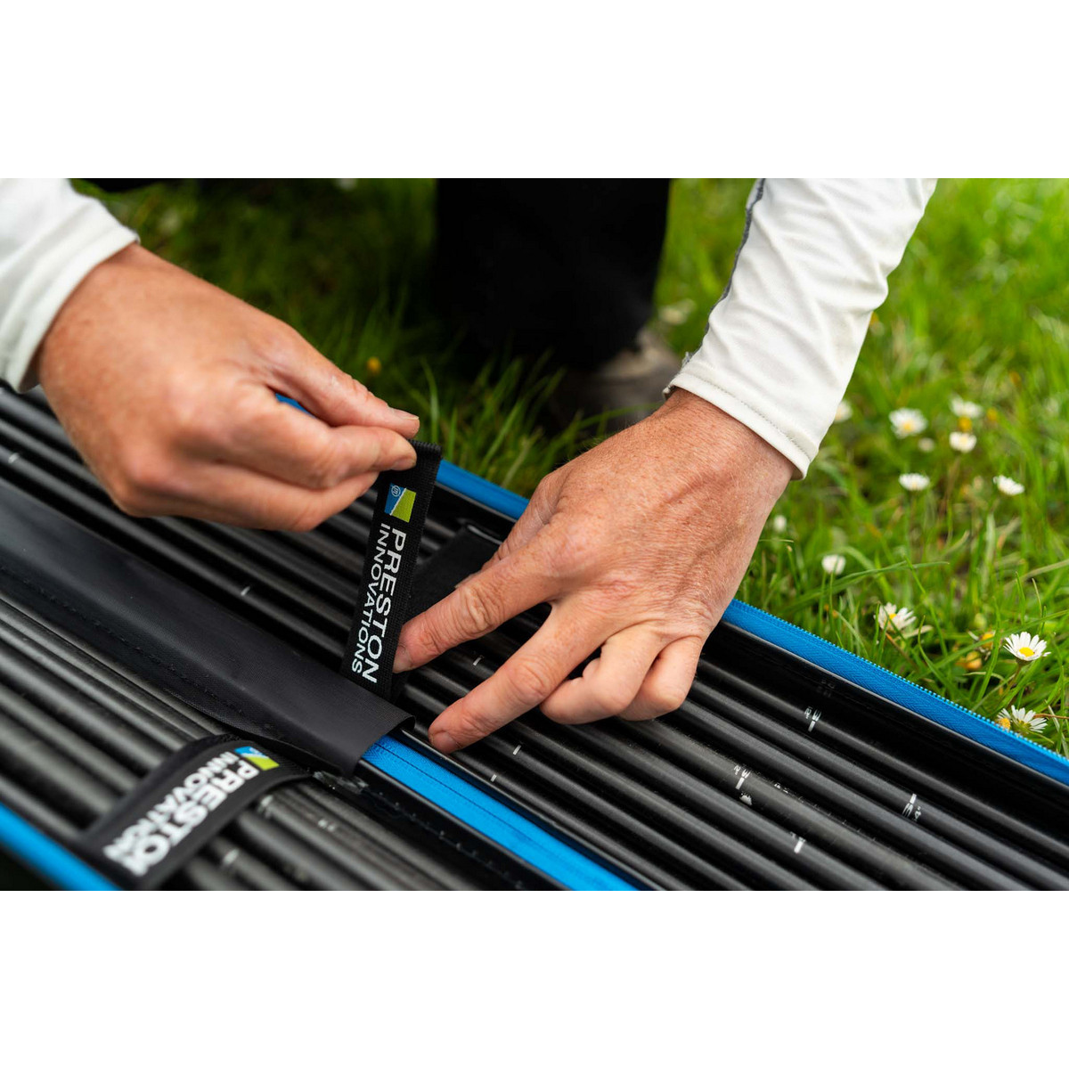 P0130129 Pokrowiec Preston Hardcase Compact Kit Safe