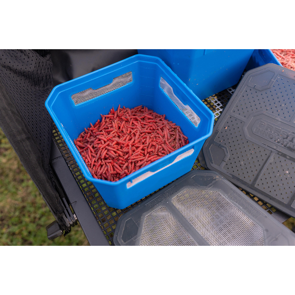 P0260017 Pudełko Preston Venta Window Tub - 3 Pint / 1.8L