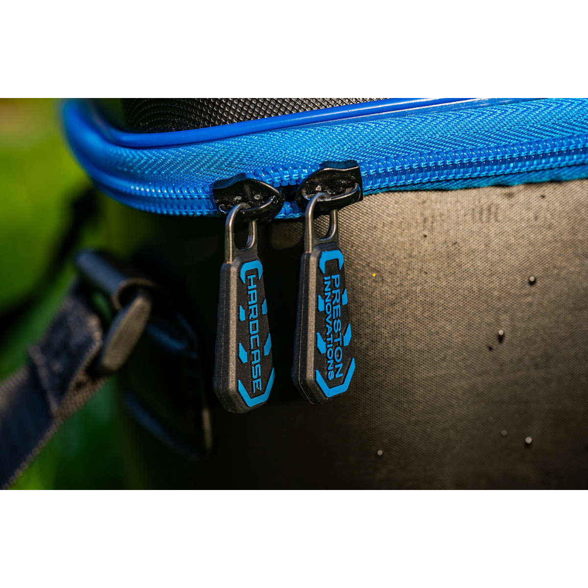 P0130132 Torba Preston Hardcase Bait Safe