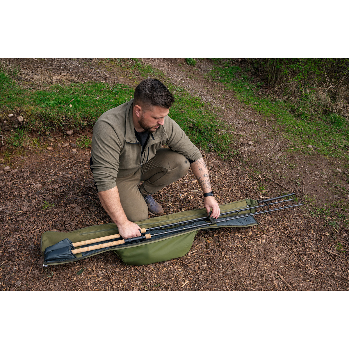 K0290119 Pokrowiec Korum Progress Folding Quiver - 2 Rod