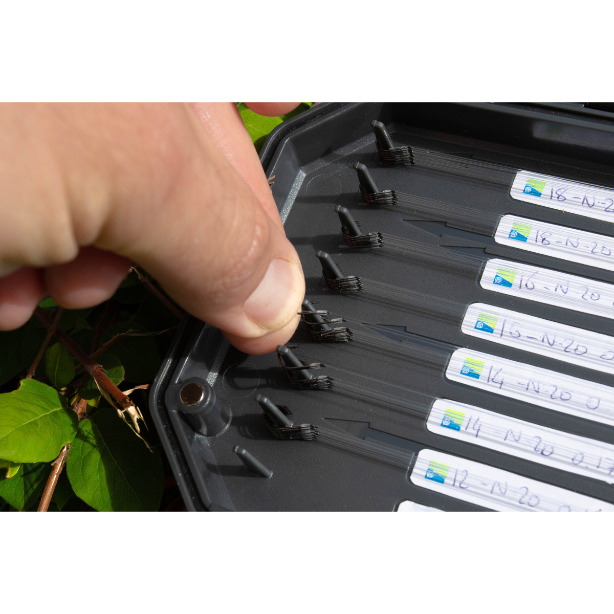 P0220153 Portfel na przypony Preston Absolute Hooklength Box - XL