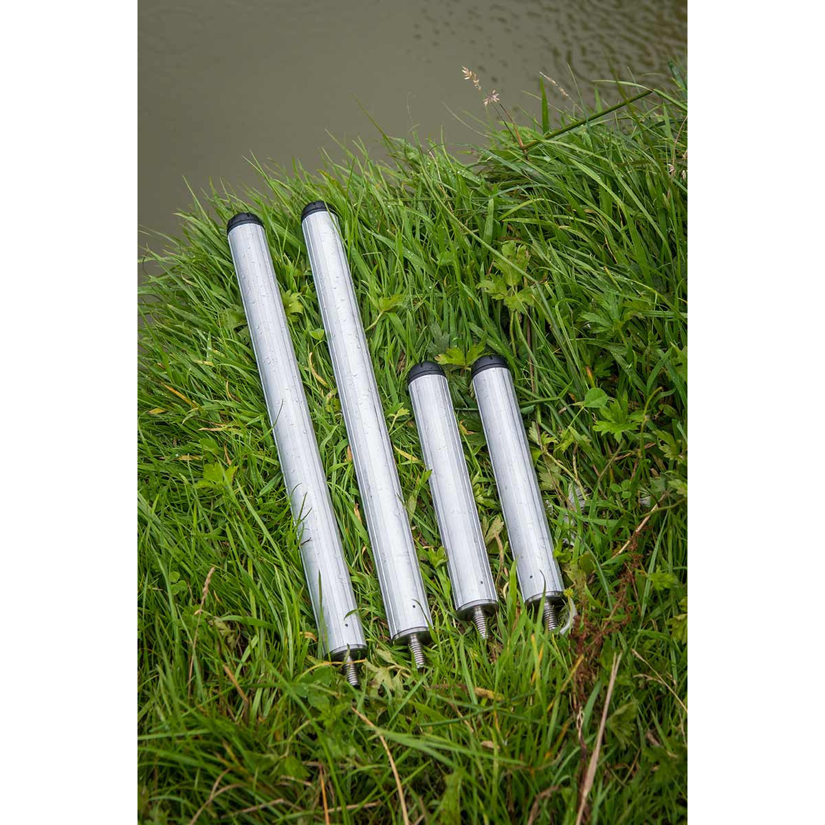 Trzpienie do nóg Matrix Black Leg Extensions Silver