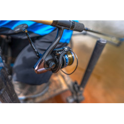 Kołowrotek Preston Extremity Feeder SD