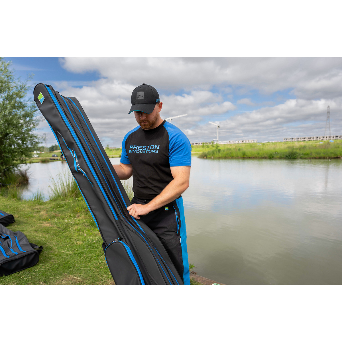 P0130141 Pokrowiec Preston Supera X 4 Rod 195cm