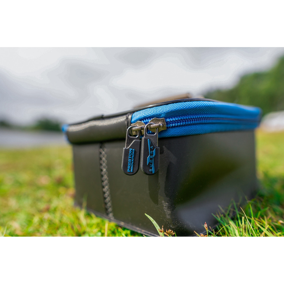 P0130147 Pojemnik Preston Supera X EVA Accessory Case - Medium