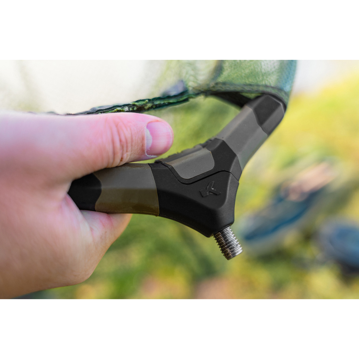 Kosz podbieraka Korum Power Folding Triangle Latex