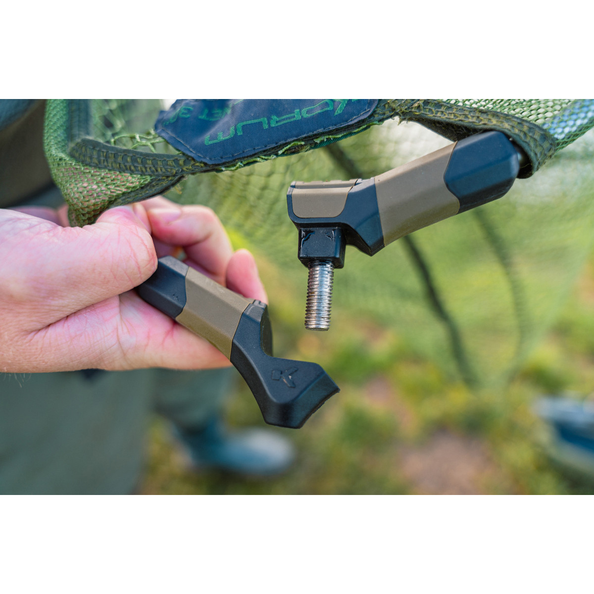 Kosz podbieraka Korum Power Folding Triangle Latex