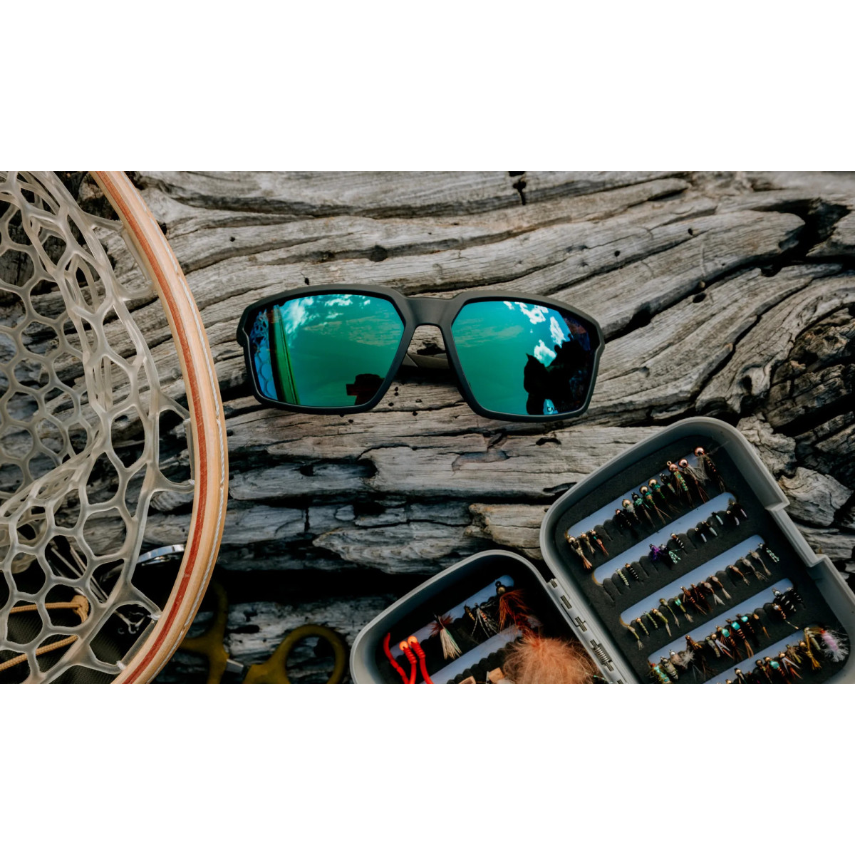 AC6SRA07 Okulary Wiley X Captivate - SIERRA Polaraized Green Mirror