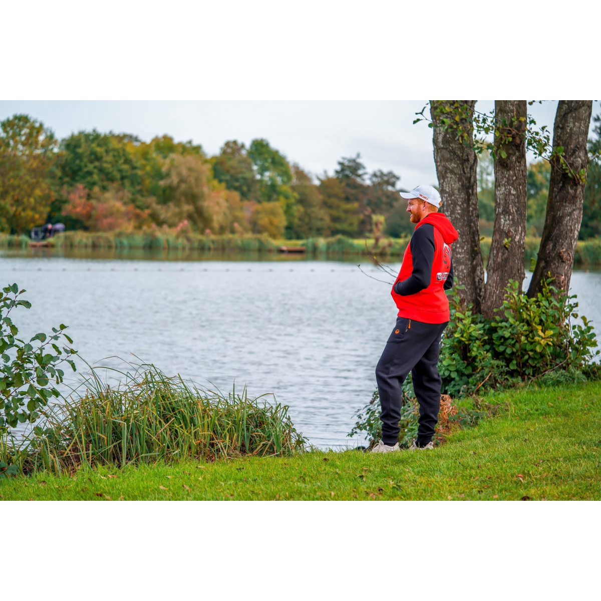 Spodnie Guru Black Joggers