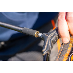 GRD275 Sztyca Guru N-Gauge Pro F1 270 Net Handle - 2.7m