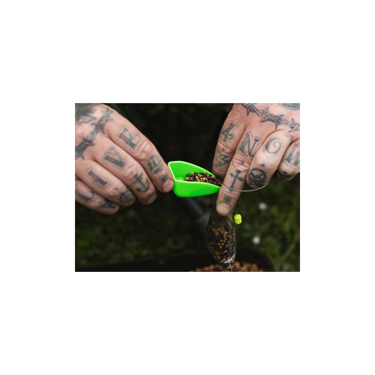 KDA017 Narzędzie Korda PVA Solidz Scoop