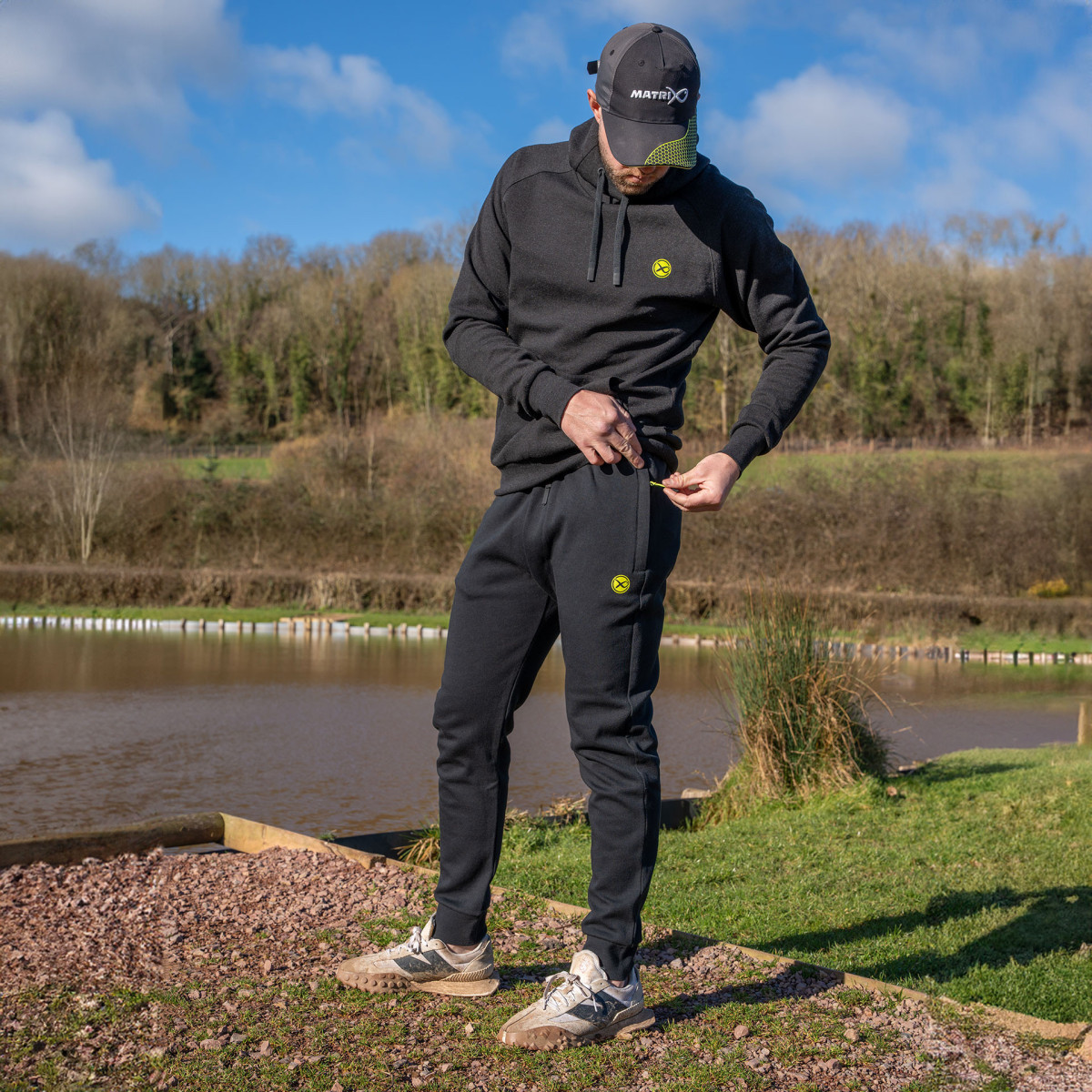 Spodnie Matrix Black Joggers