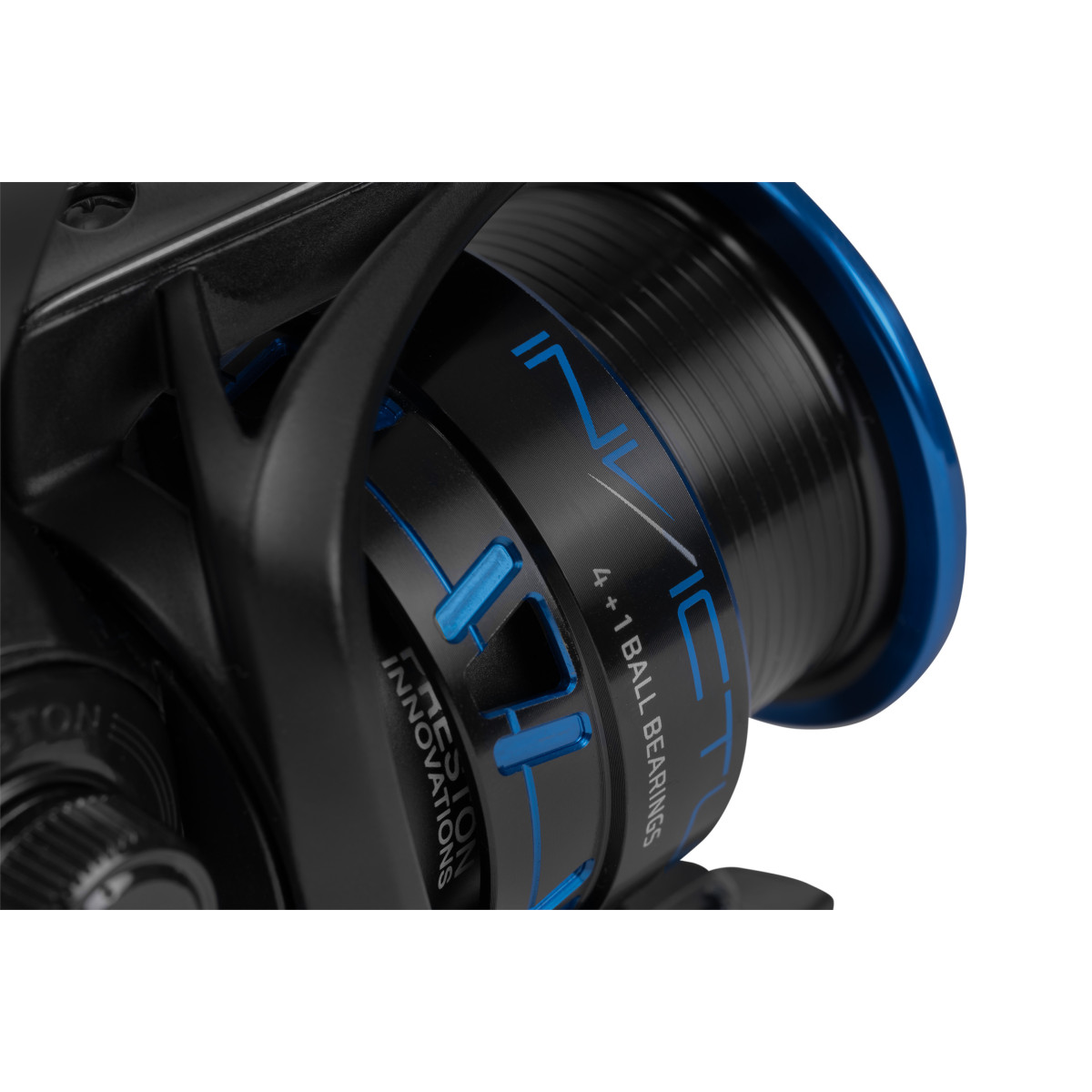 Kołowrotek Preston Invictus