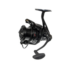 Kołowrotek Flagman Squadron Flow 2025 Feeder