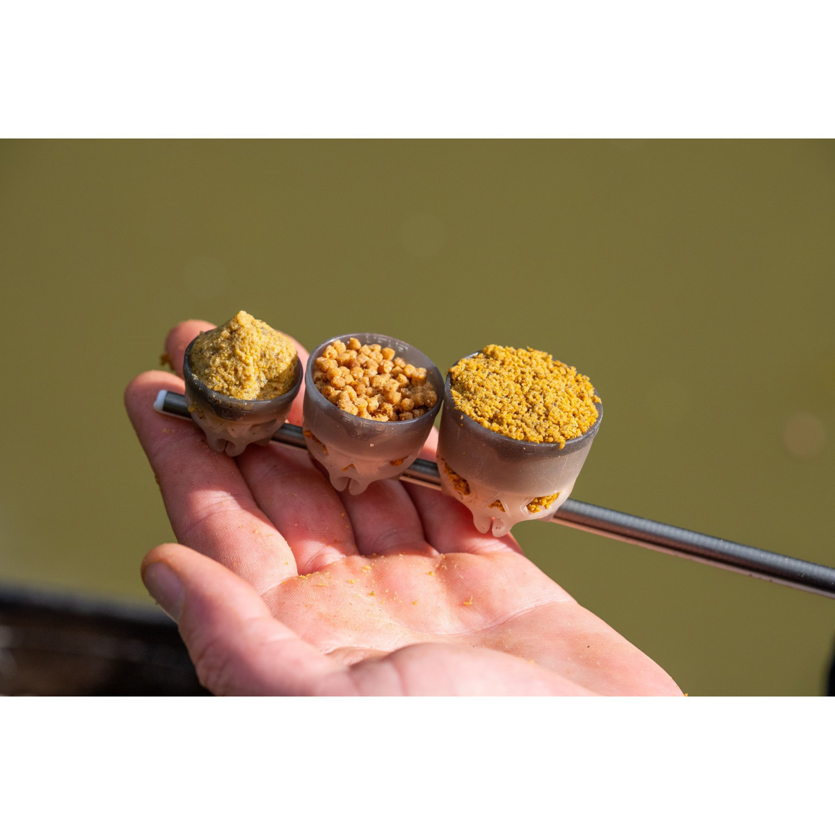 Kubki zanętowe do tyczki Guru Fast Release Pole Pots