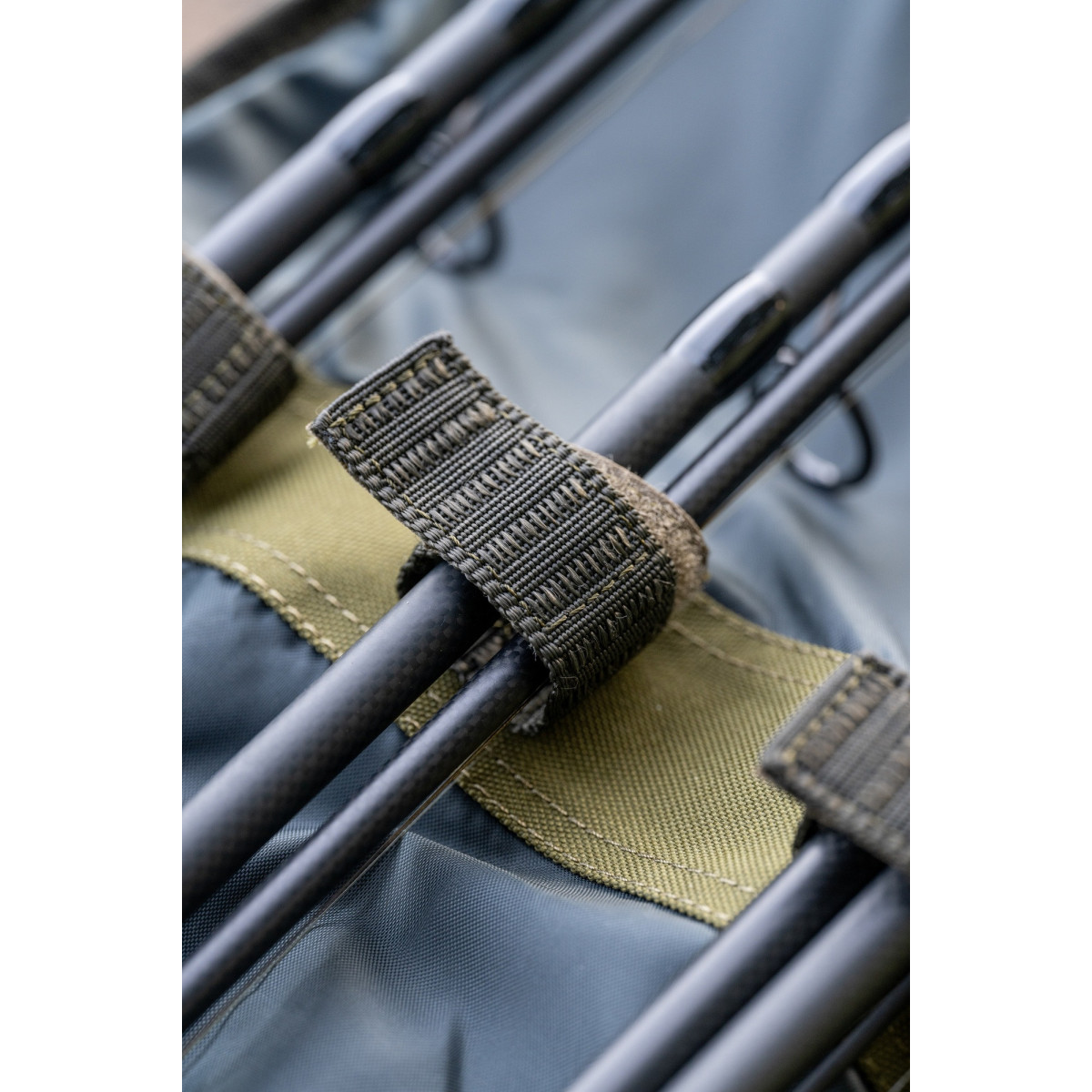 K0290128 Pokrowiec Korum Progress Folding Holdall 3 Rod - 196cm