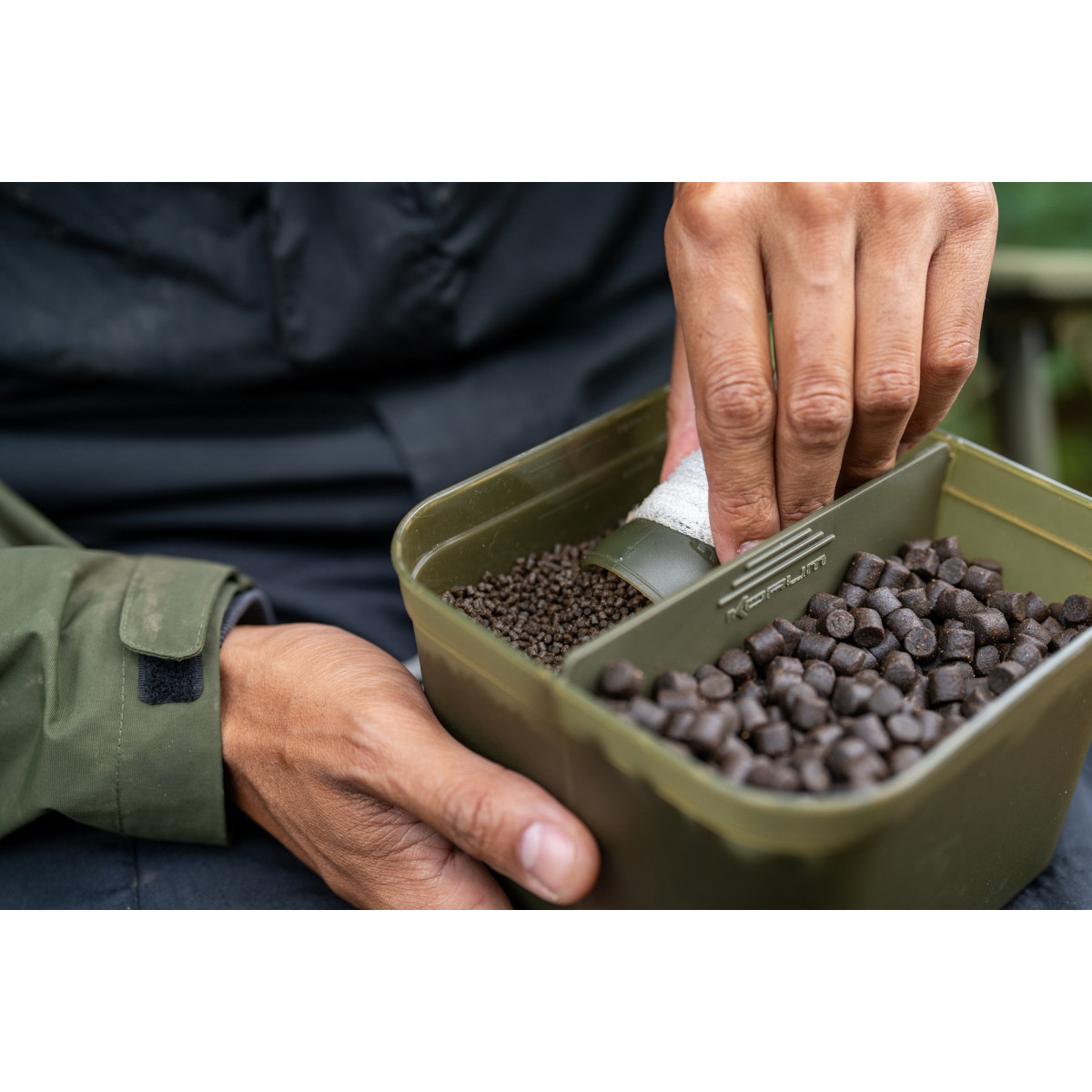 Pudełko Korum Divided Bait Tub