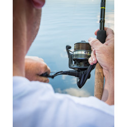 GRL040 Kołowrotek Matrix Aquos Ultra 6000