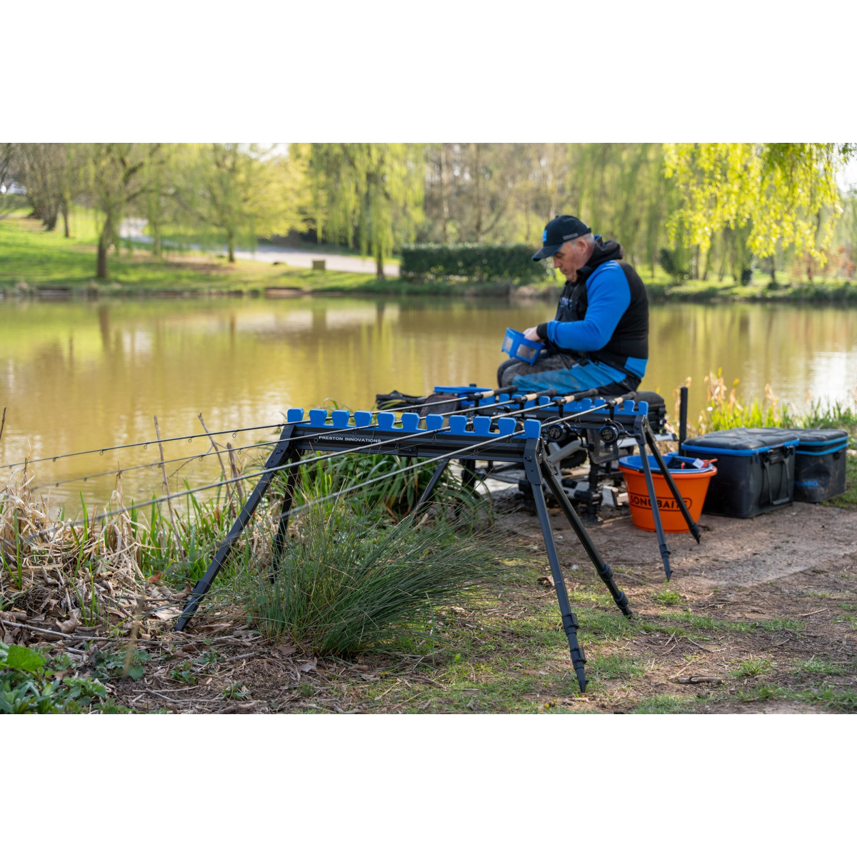 P0110117 Stojak Preston Inception Pro Roost - Standard