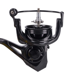 Kołowrotek Mikado UV2 Feeder