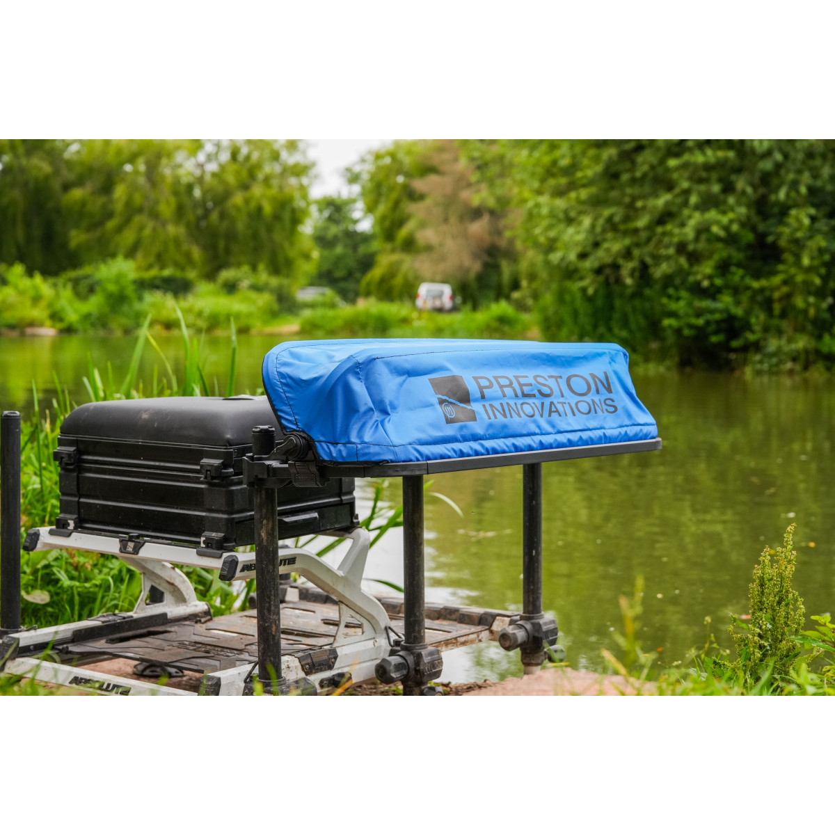 P0110109 Tacka Preston Ventalite Slimline Hoodie Side Tray