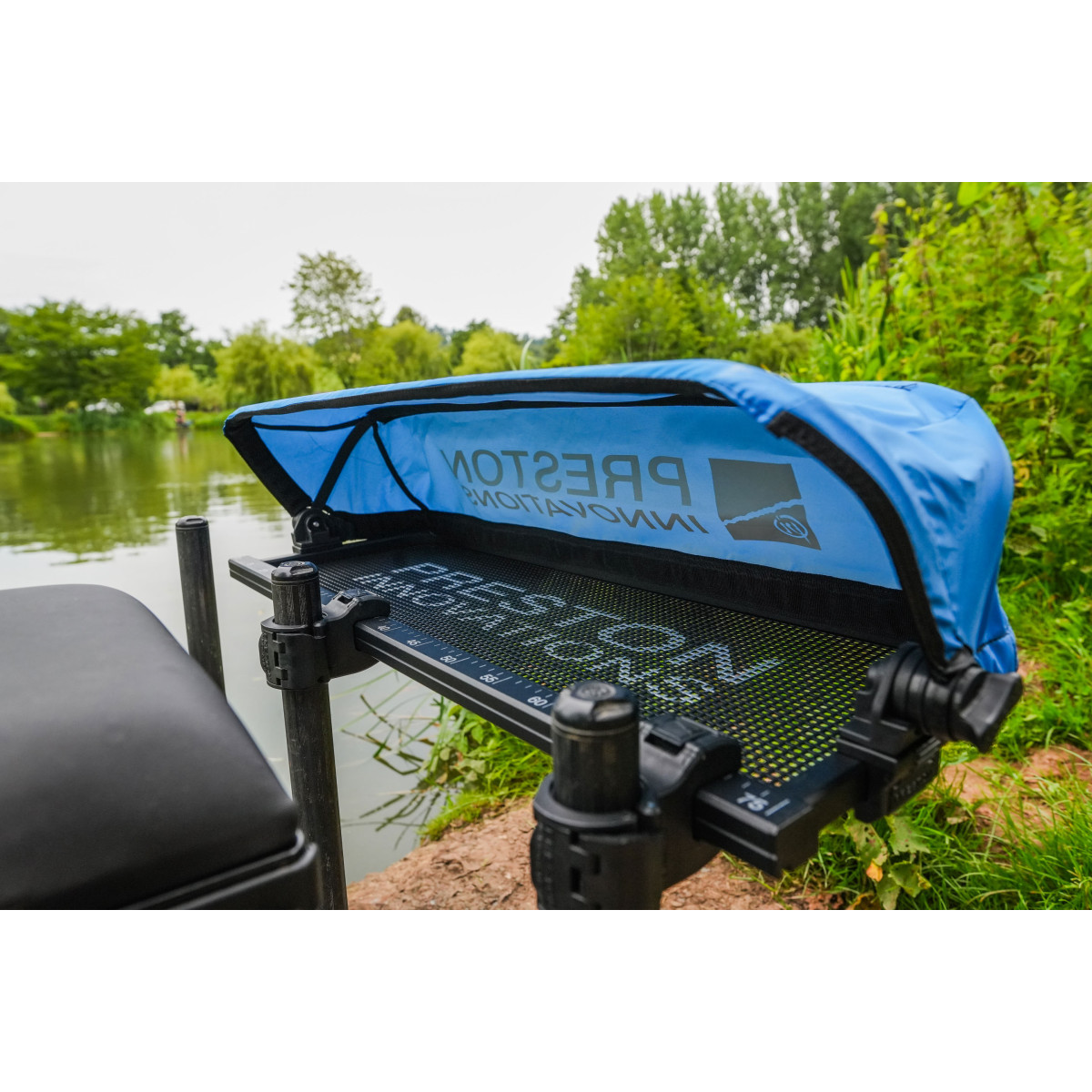 P0110109 Tacka Preston Ventalite Slimline Hoodie Side Tray