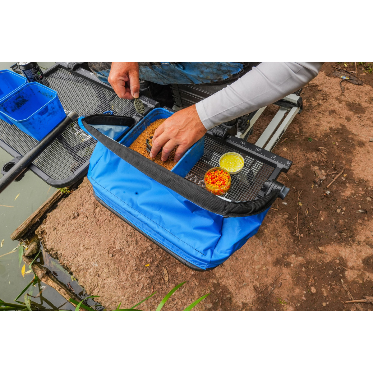 P0110121 Tacka Preston Ventalite Hoodie Side Tray - Small