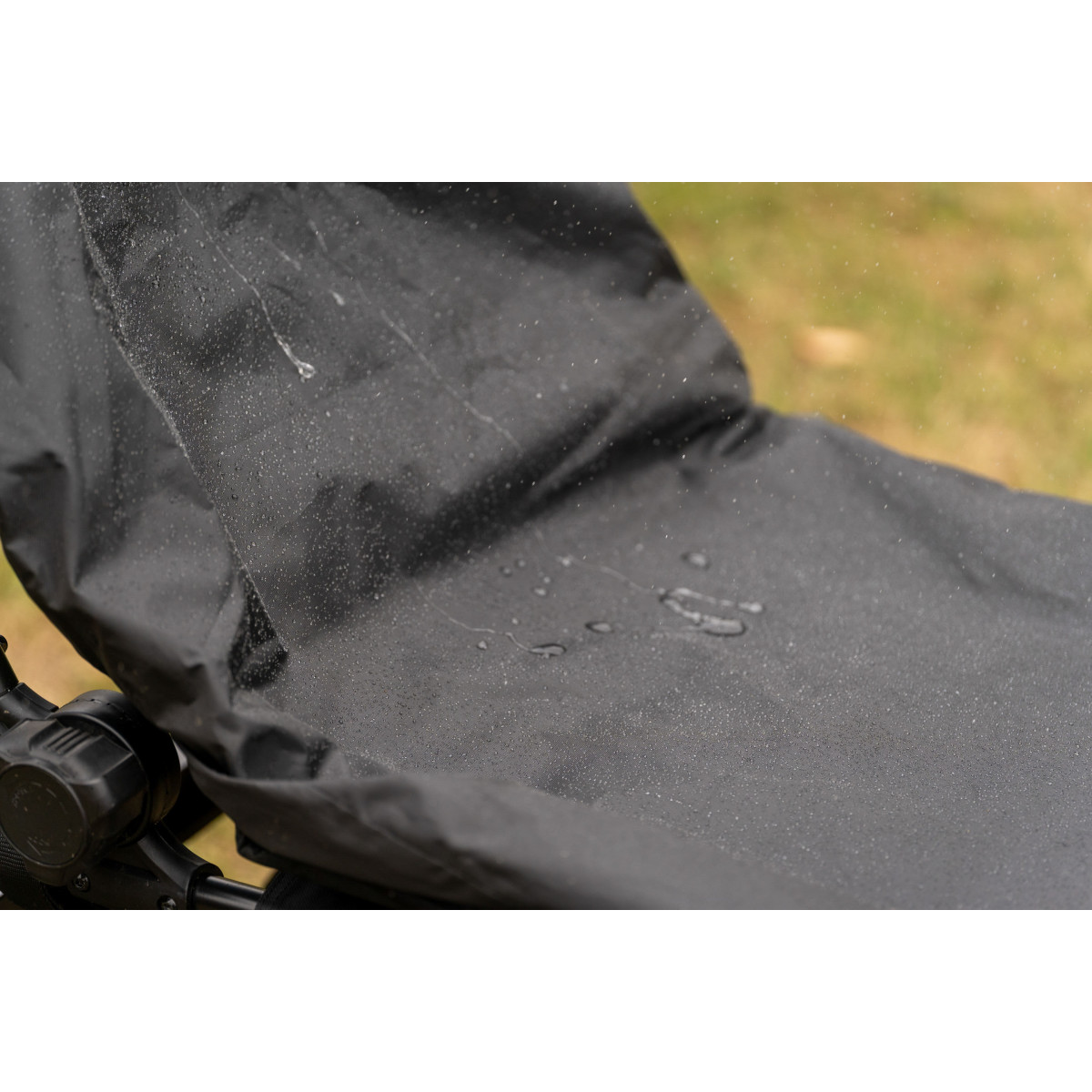 P0130165 Pokrowiec na krzesło Preston Absolute Feeder Chair Waterproof Cover