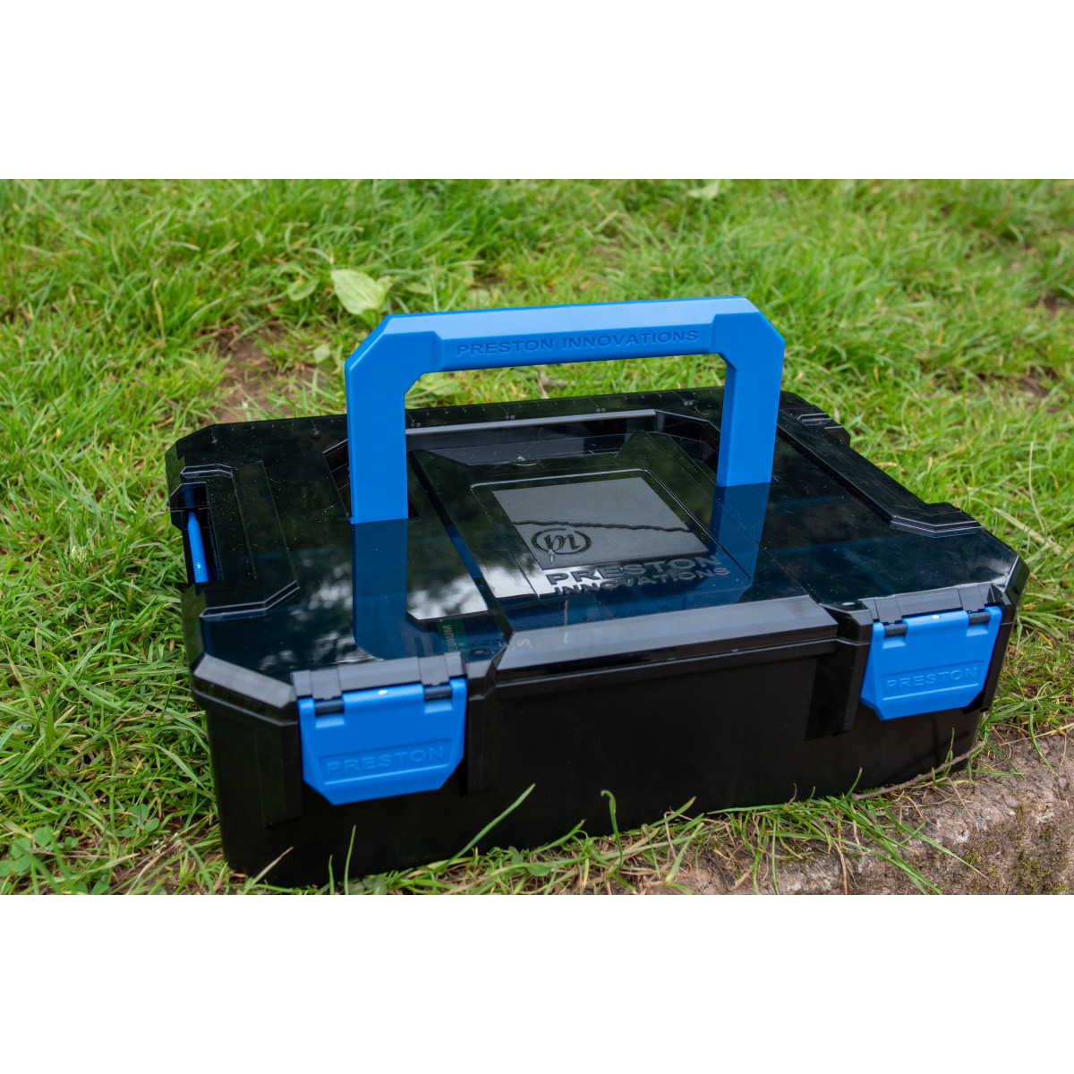 P0220191 Pudełko Preston Hardcase Feeder System