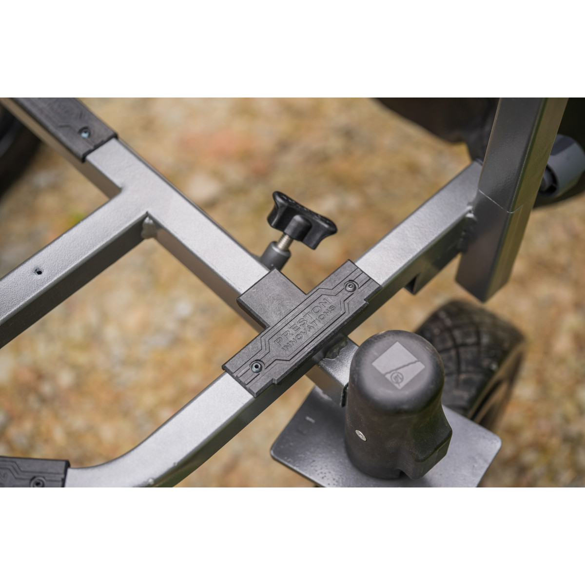 P1150003 Wózek Preston 4 Wheel Shuttle