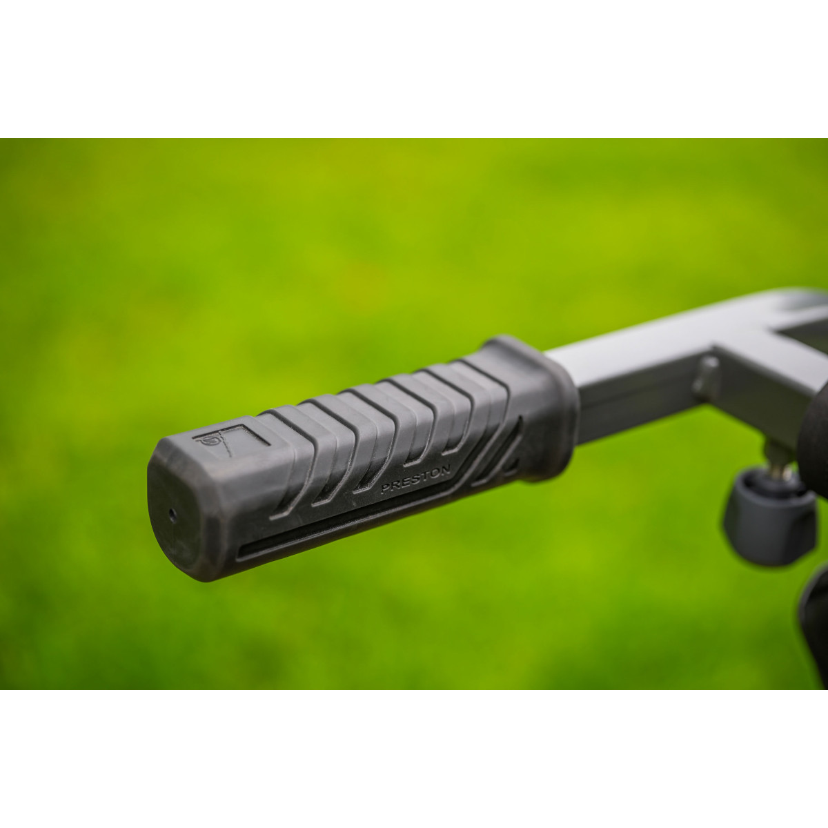 P1150003 Wózek Preston 4 Wheel Shuttle