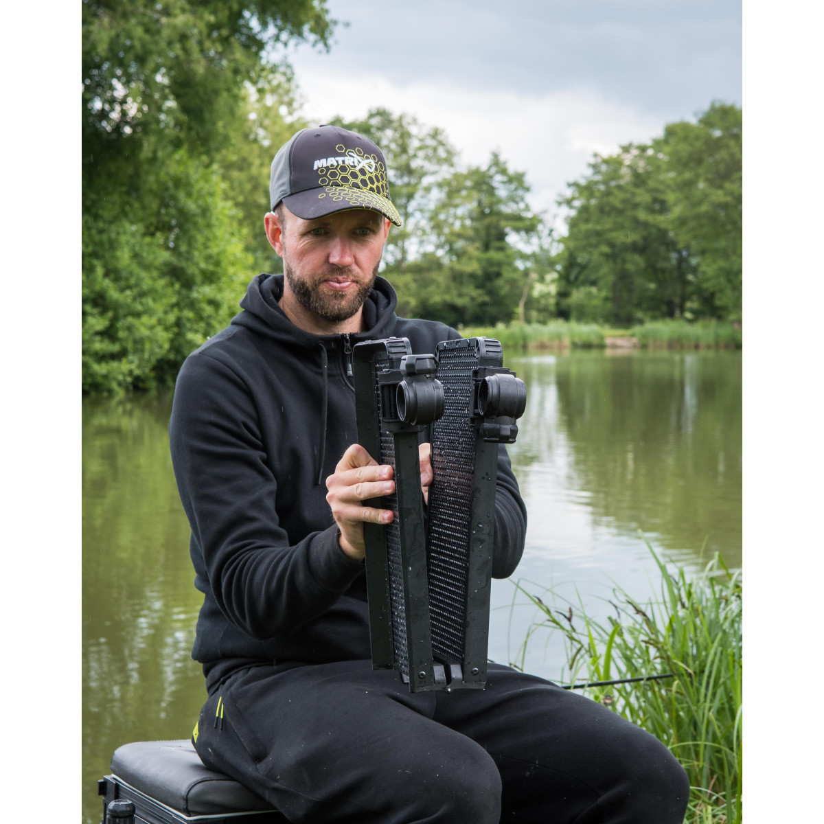 GBA076 Tacka Matrix Folding Side Tray - Slim