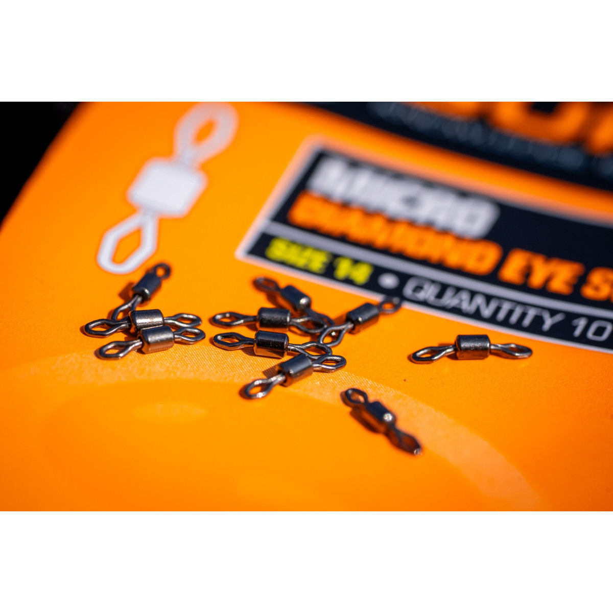 GSDE Agrafki z krętlikami Guru Micro Diamond Eye Swivel - roz.14